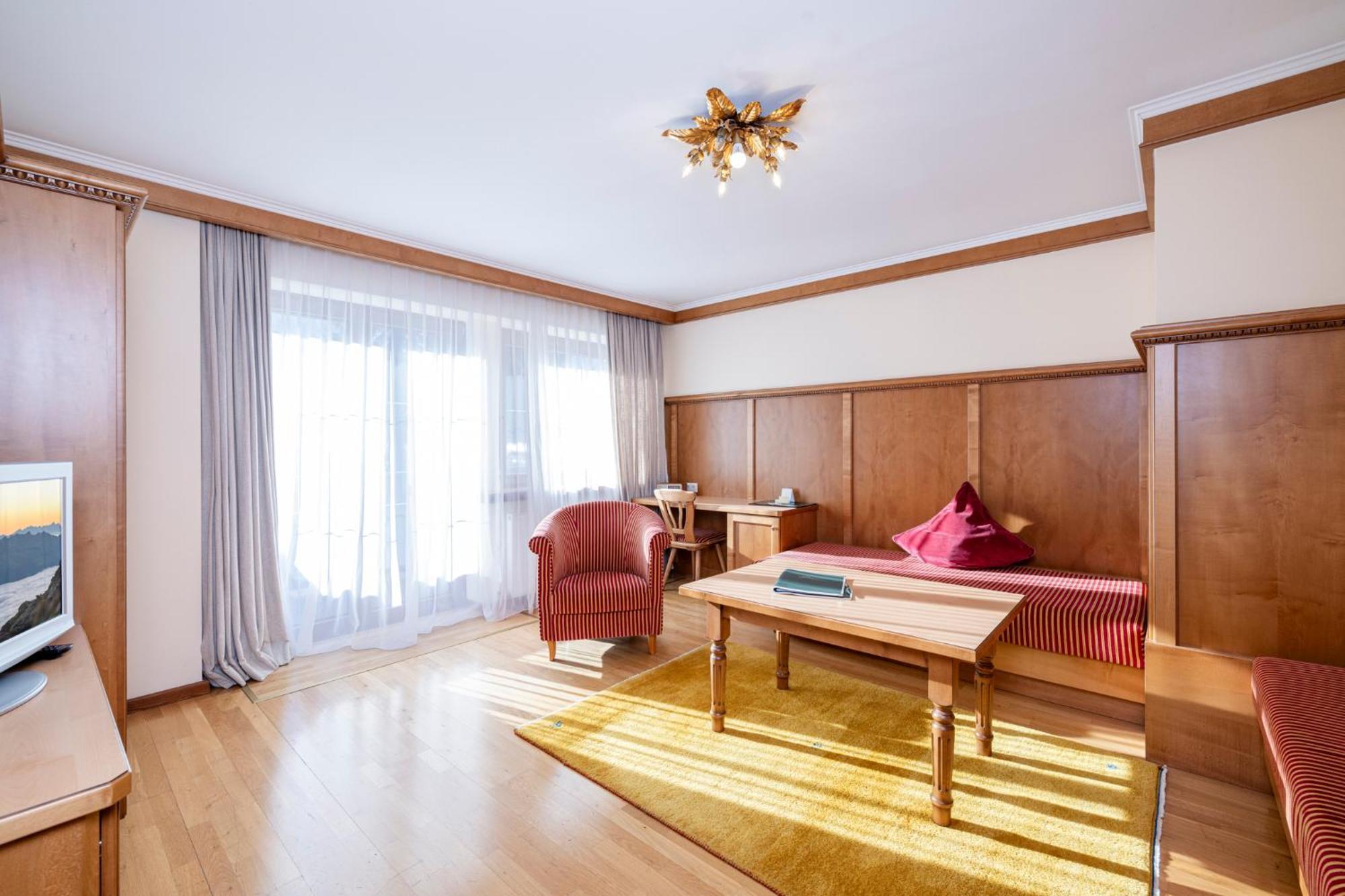 Aparthotel Landhaus St. Joseph 迈尔霍芬 外观 照片