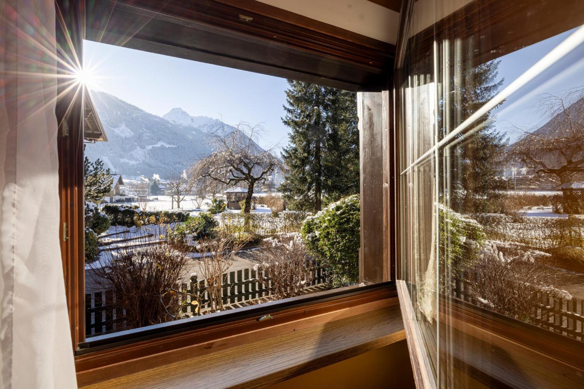 Aparthotel Landhaus St. Joseph 迈尔霍芬 外观 照片