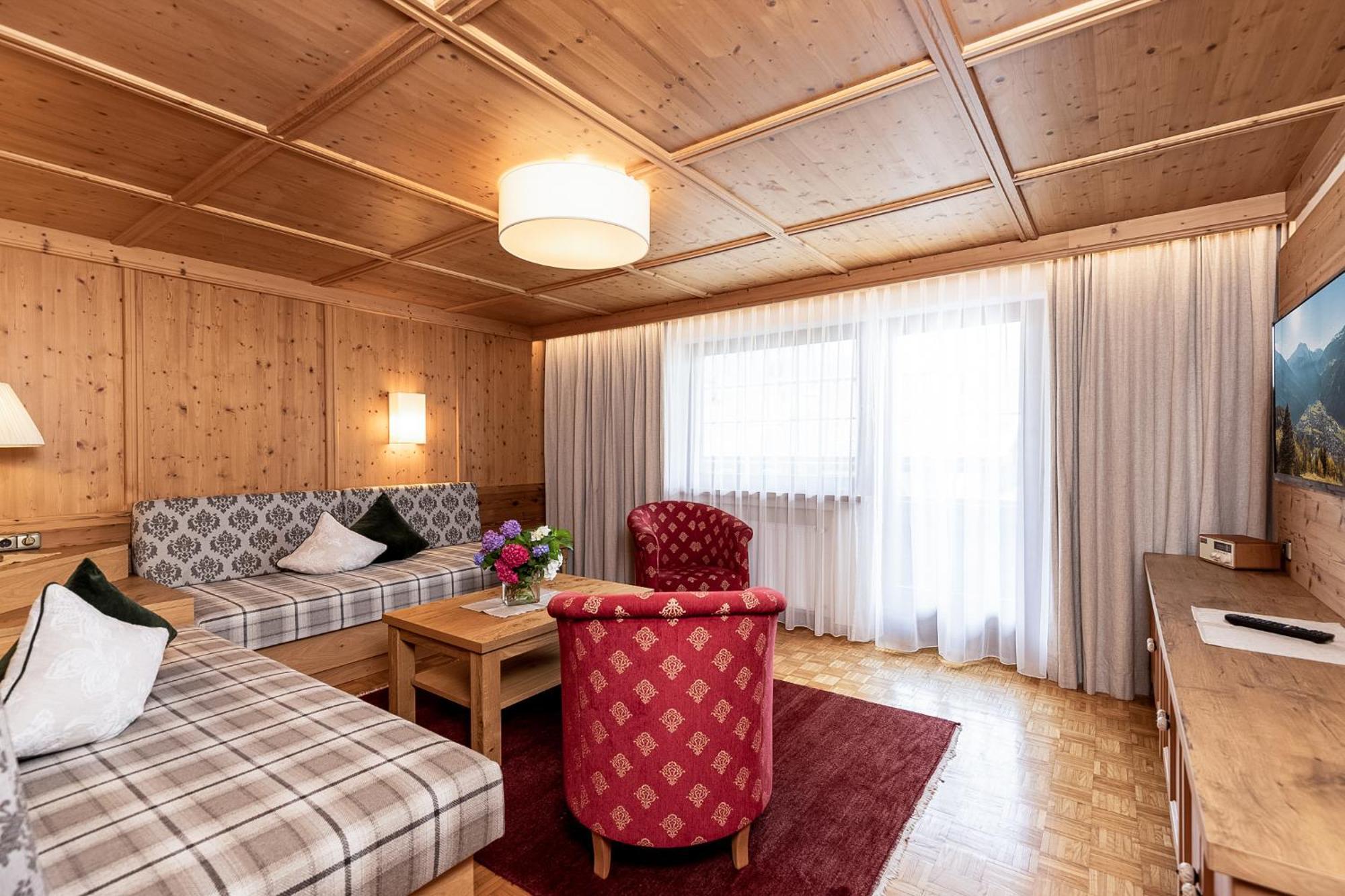 Aparthotel Landhaus St. Joseph 迈尔霍芬 外观 照片