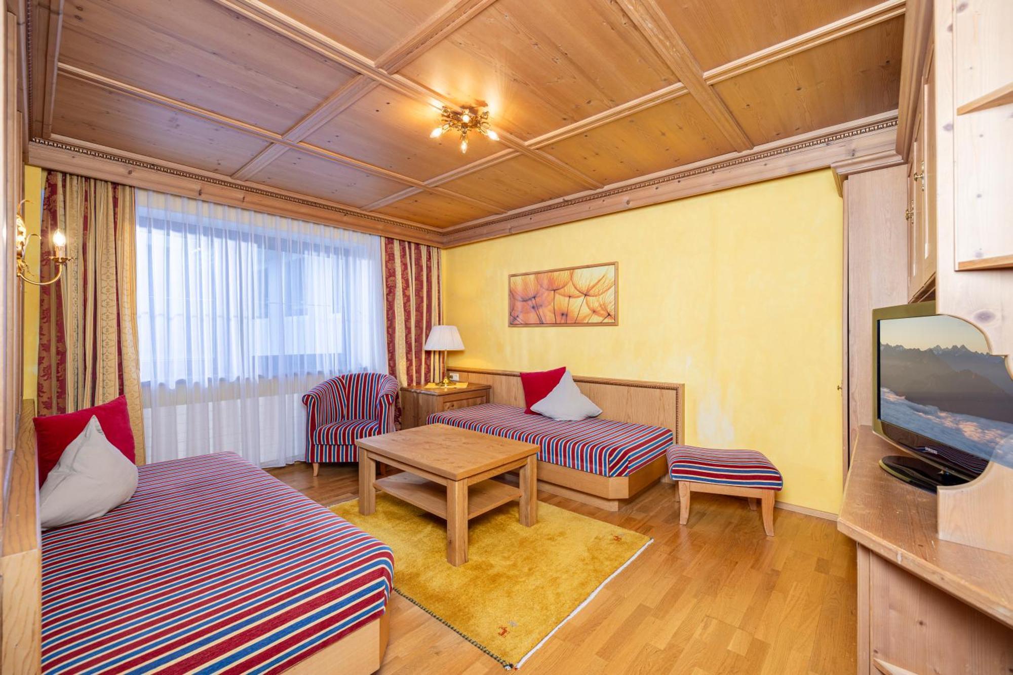 Aparthotel Landhaus St. Joseph 迈尔霍芬 外观 照片